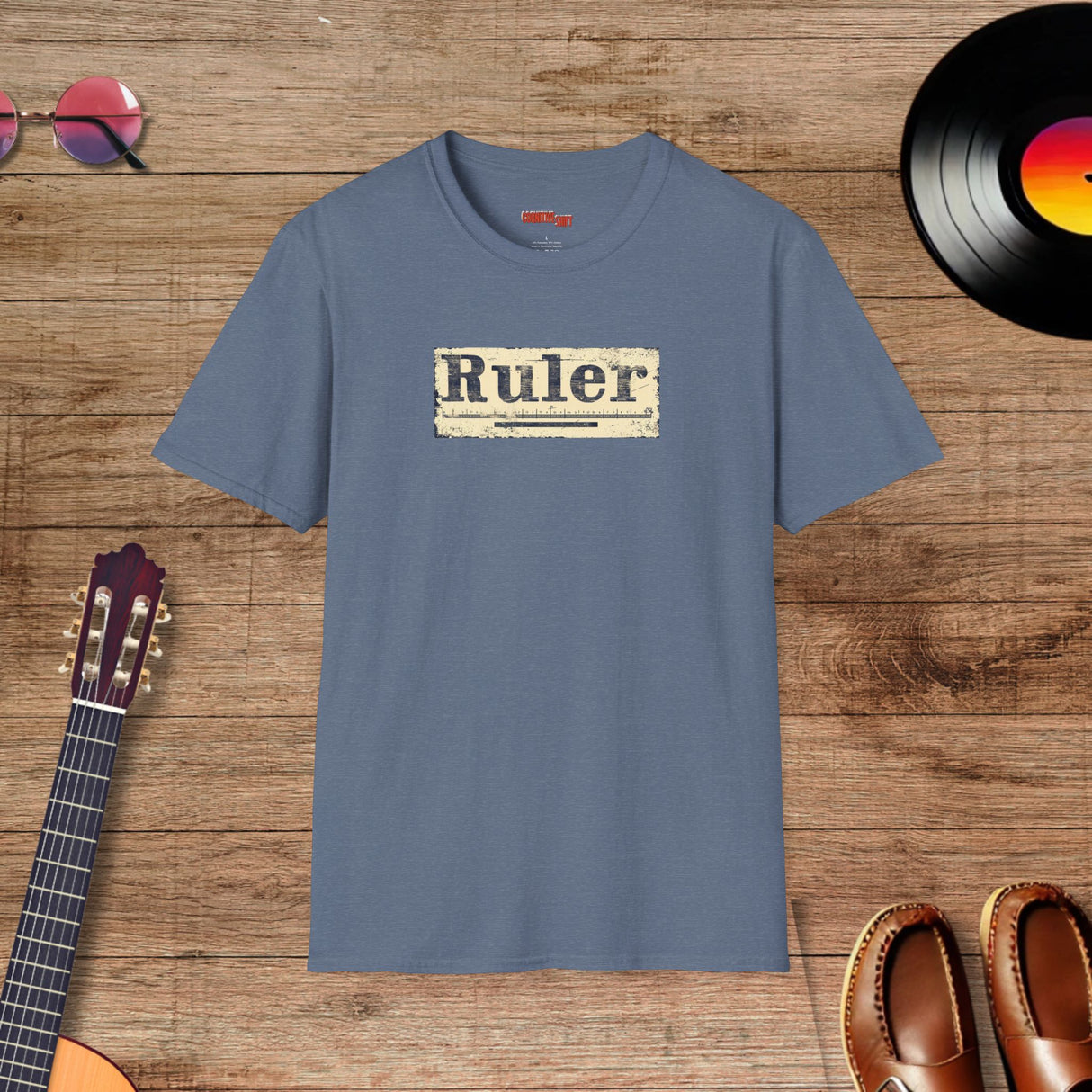 Ruler of All Vintage Style Design - Retro Graphic T-Shirt