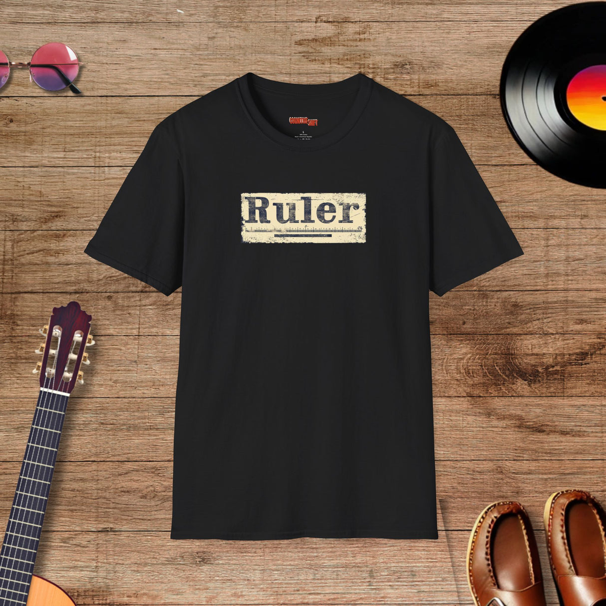 Ruler of All Vintage Style Design - Retro Graphic T-Shirt