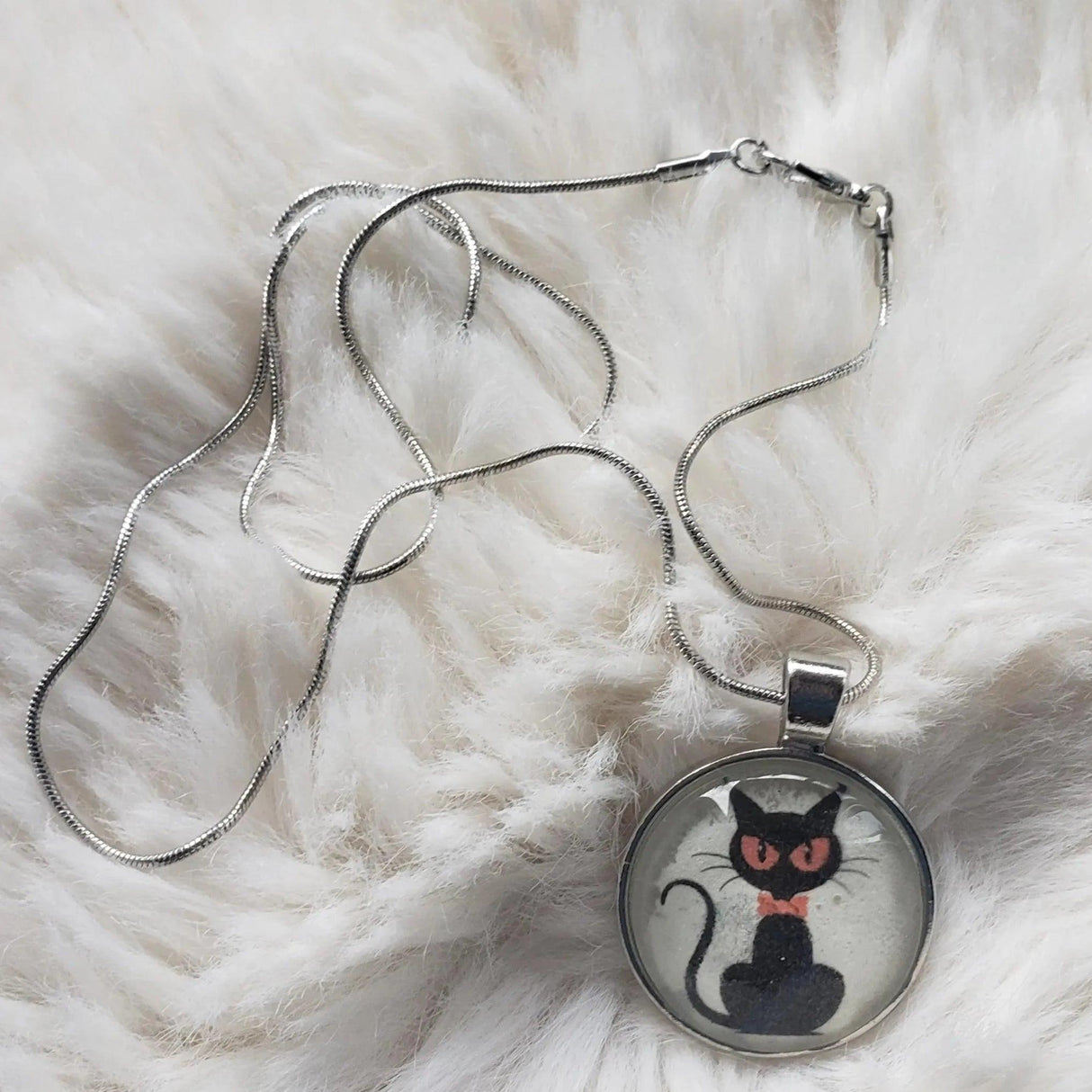 Retro Black Cat Halloween Necklace